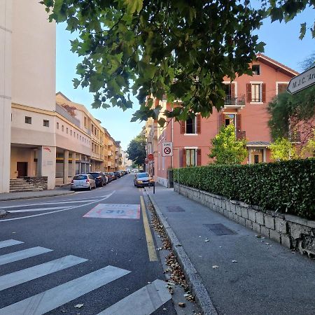 T2 Refait A Neuf Avec Parking A 1000M Du Lac Annecy Kültér fotó